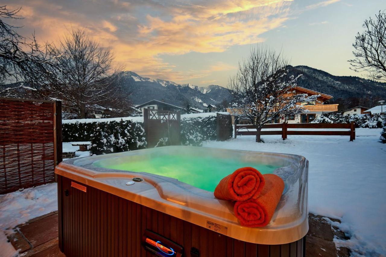 Chiemgauferienwohnungen - Wanderlust Und Alpenrose Unterwössen Esterno foto
